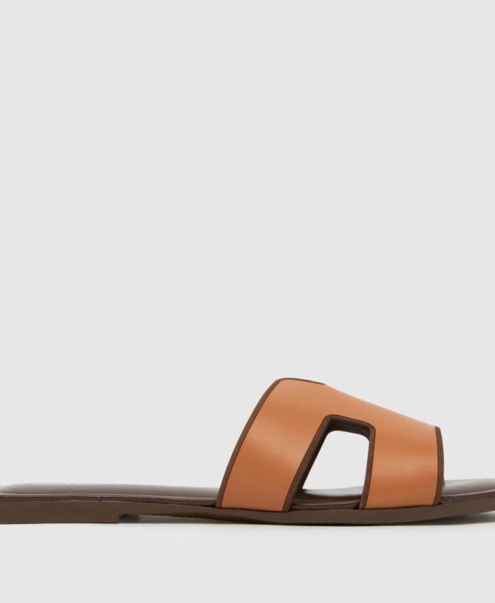 Tandra Leather Mule in Tan